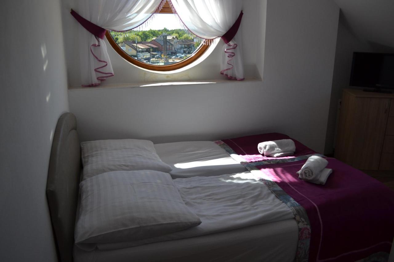 Gosciniec Kaszebe Bed & Breakfast Leba Phòng bức ảnh