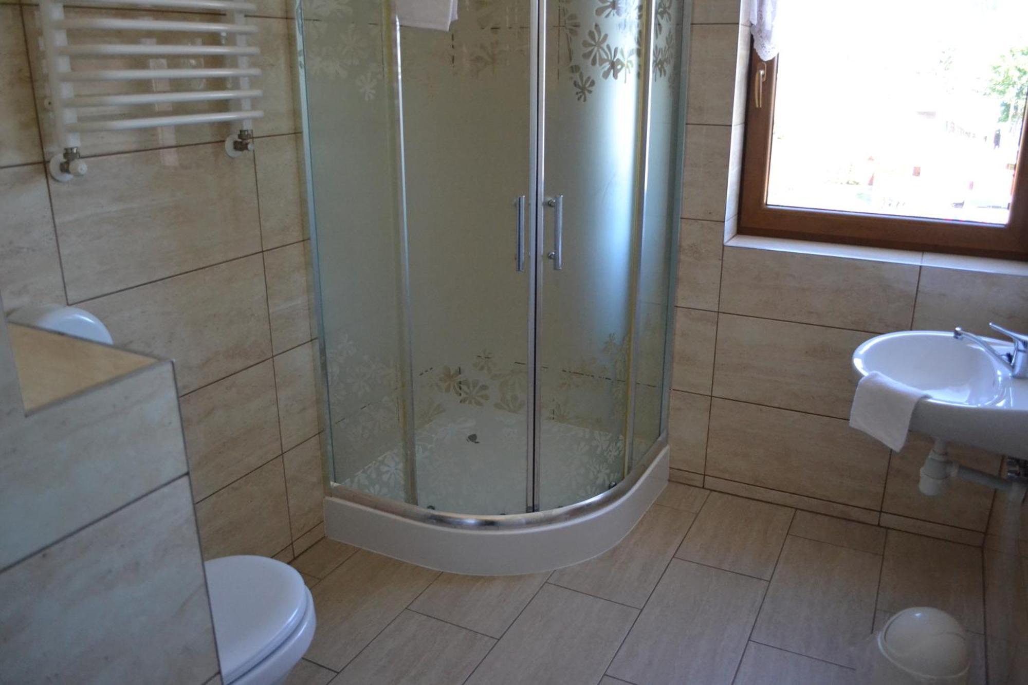 Gosciniec Kaszebe Bed & Breakfast Leba Ngoại thất bức ảnh