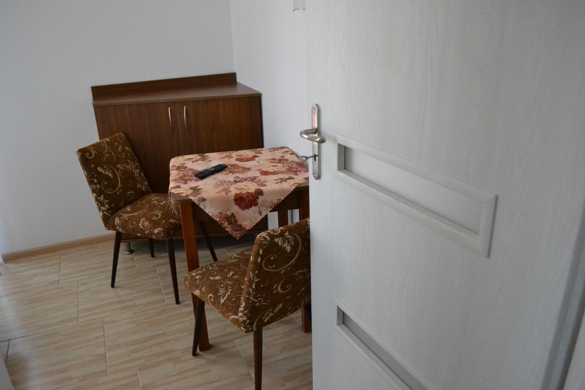 Gosciniec Kaszebe Bed & Breakfast Leba Ngoại thất bức ảnh