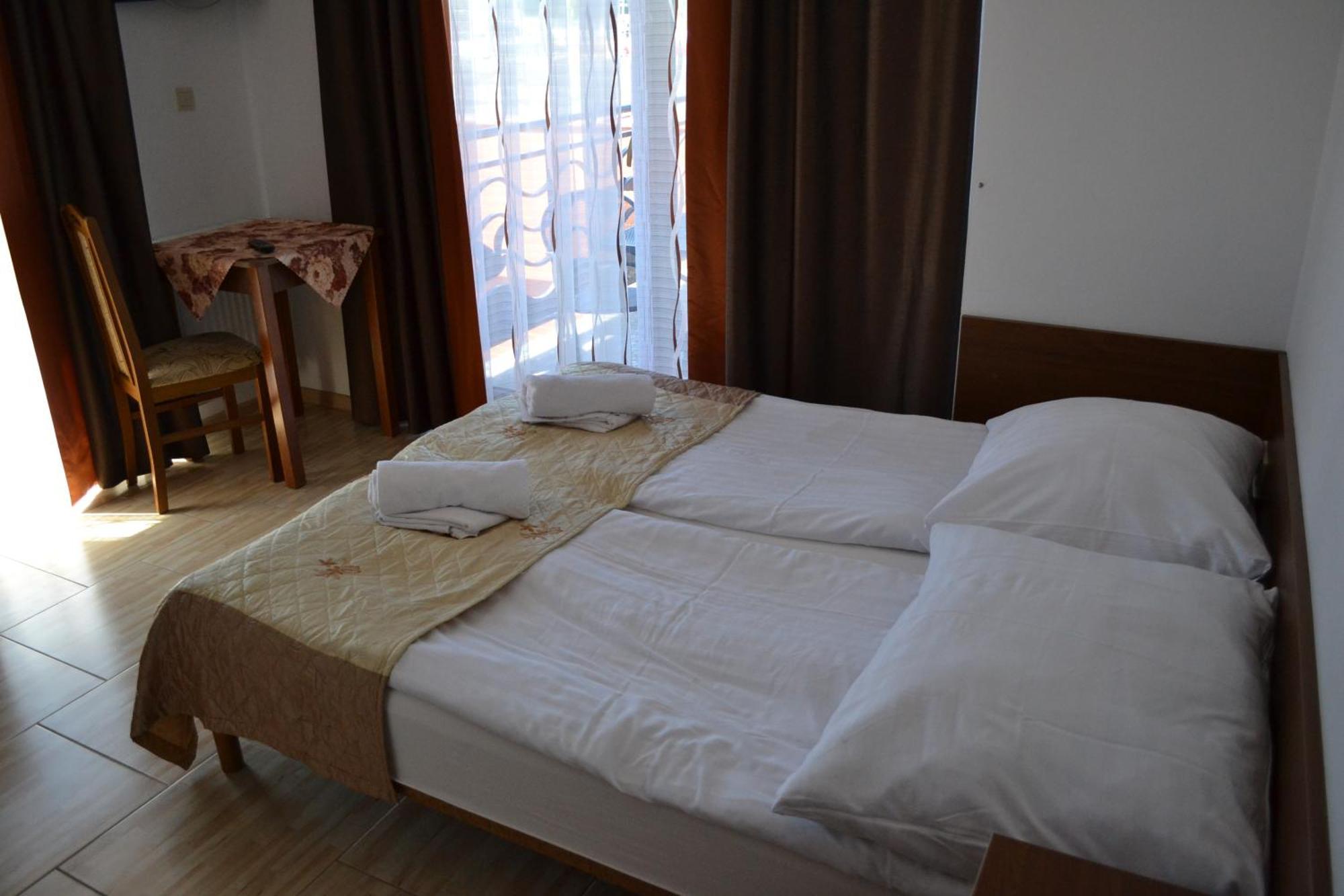 Gosciniec Kaszebe Bed & Breakfast Leba Ngoại thất bức ảnh