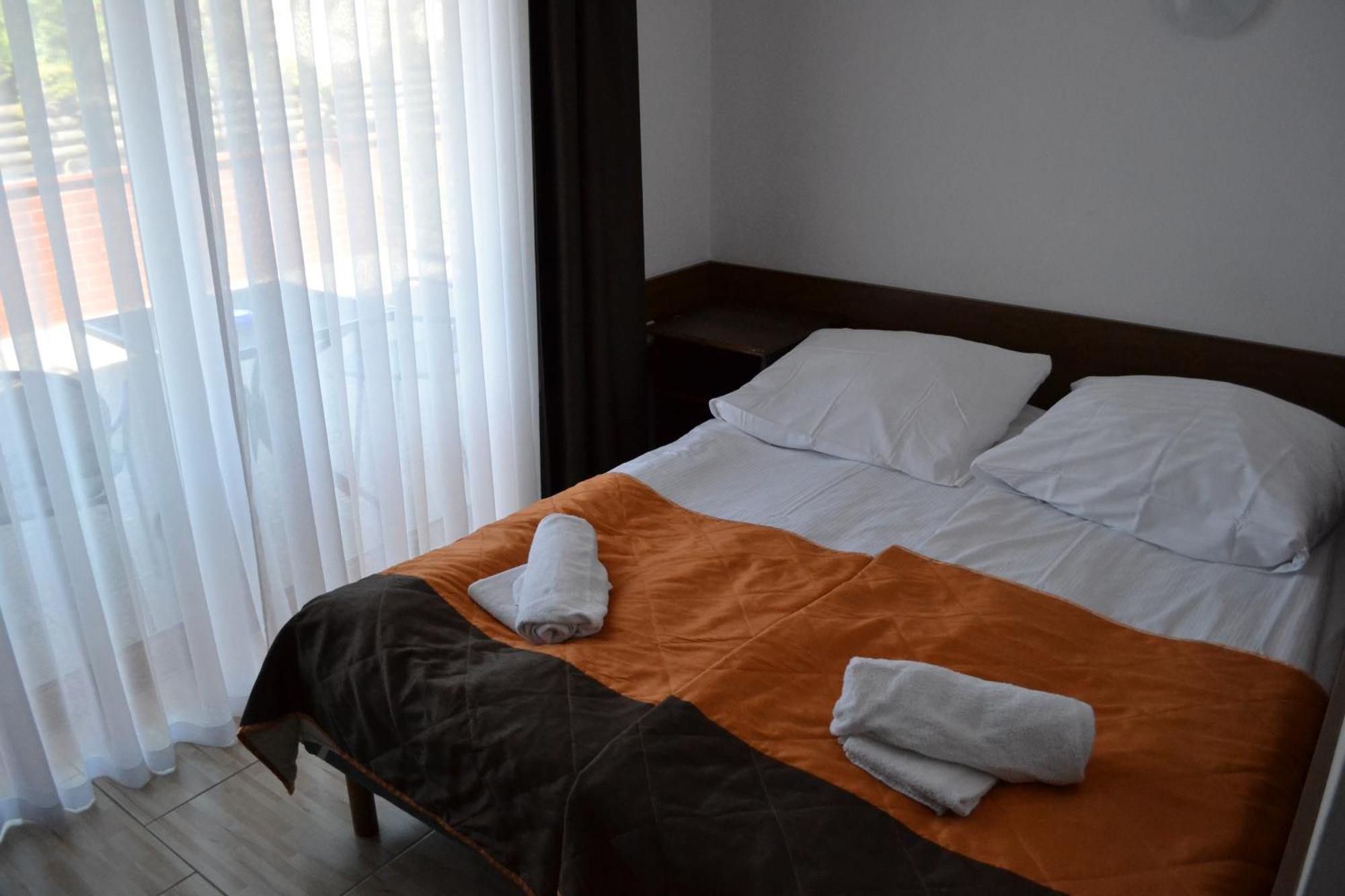 Gosciniec Kaszebe Bed & Breakfast Leba Ngoại thất bức ảnh