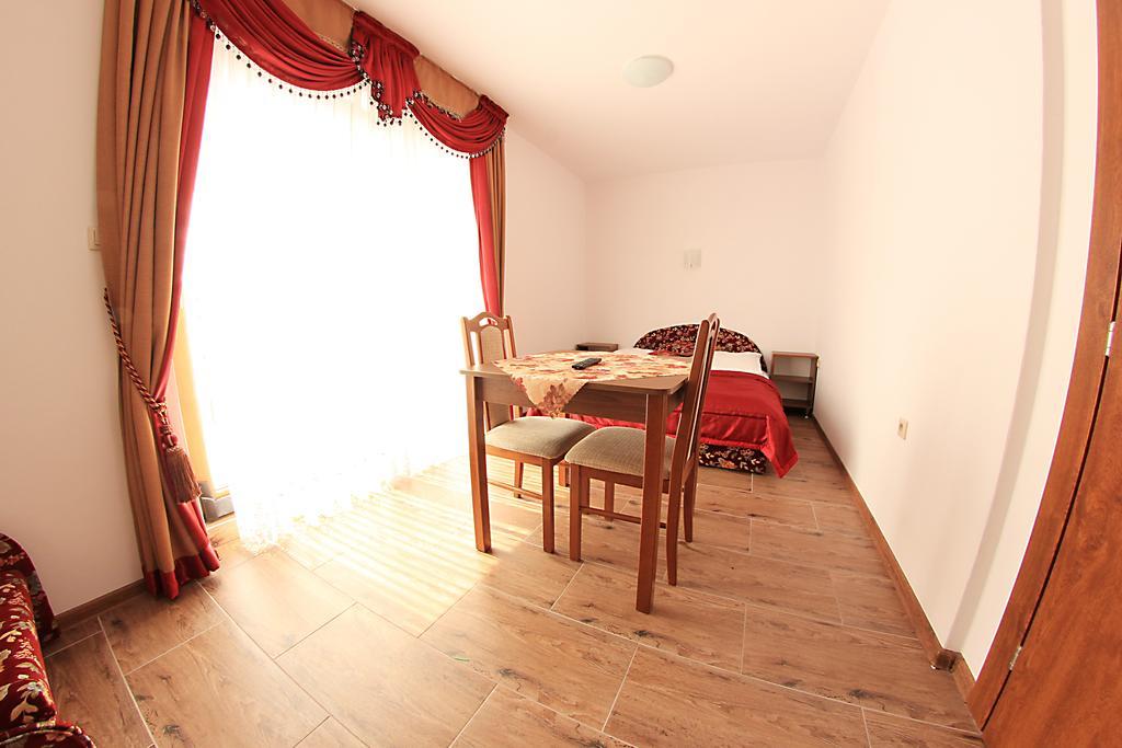 Gosciniec Kaszebe Bed & Breakfast Leba Ngoại thất bức ảnh